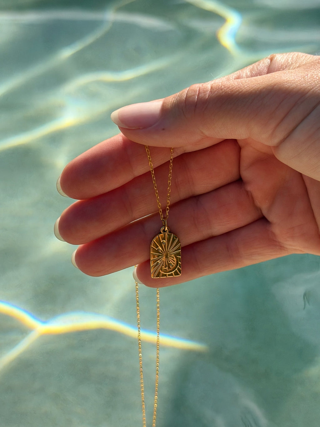 Luna Pendant Necklace