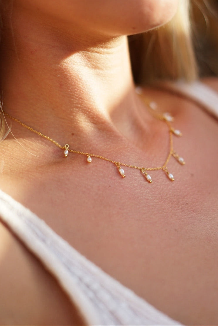 Mini Pearl Necklace
